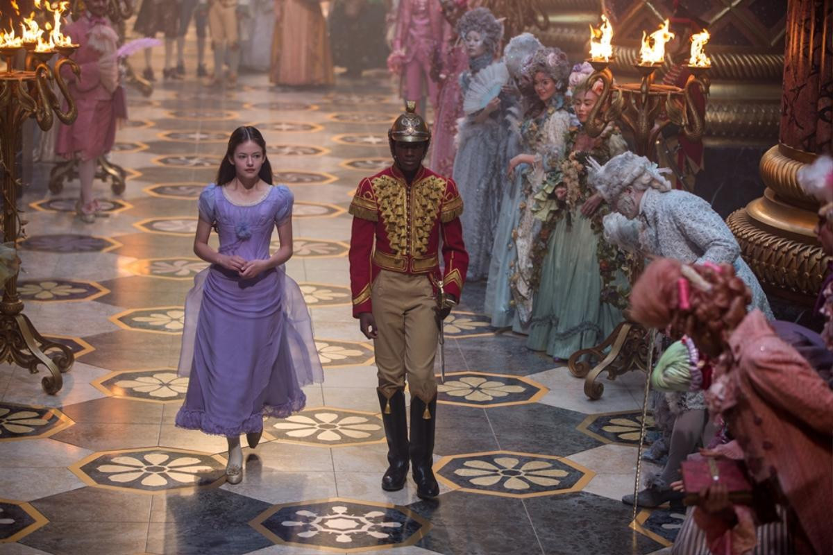 Review 'The Nutcracker and the Four Realms': Tuyệt tác lung linh, kì ảo tiếp theo của Disney Ảnh 3