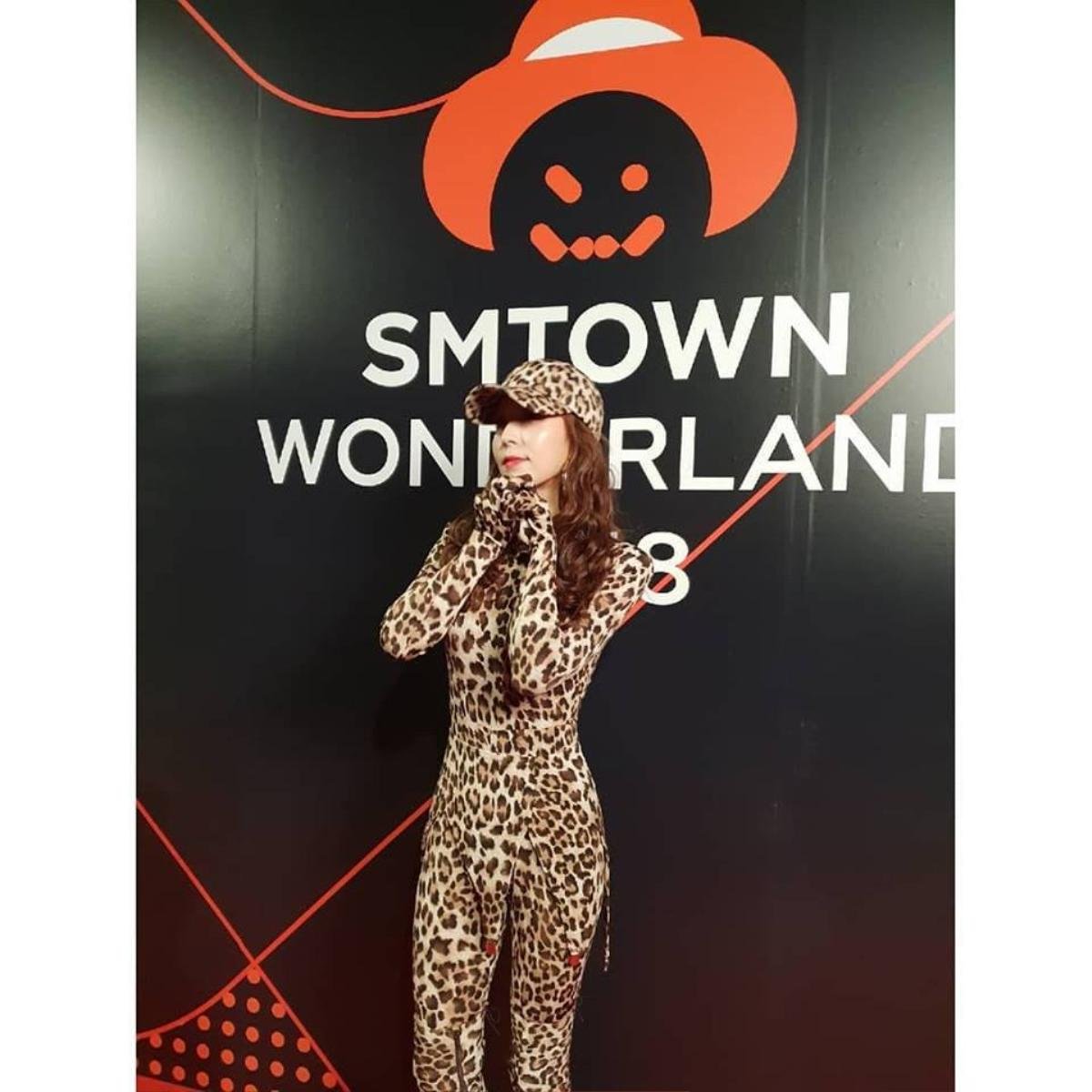 SM Entertainment: Party Halloween năm nay có gì hot? Ảnh 20