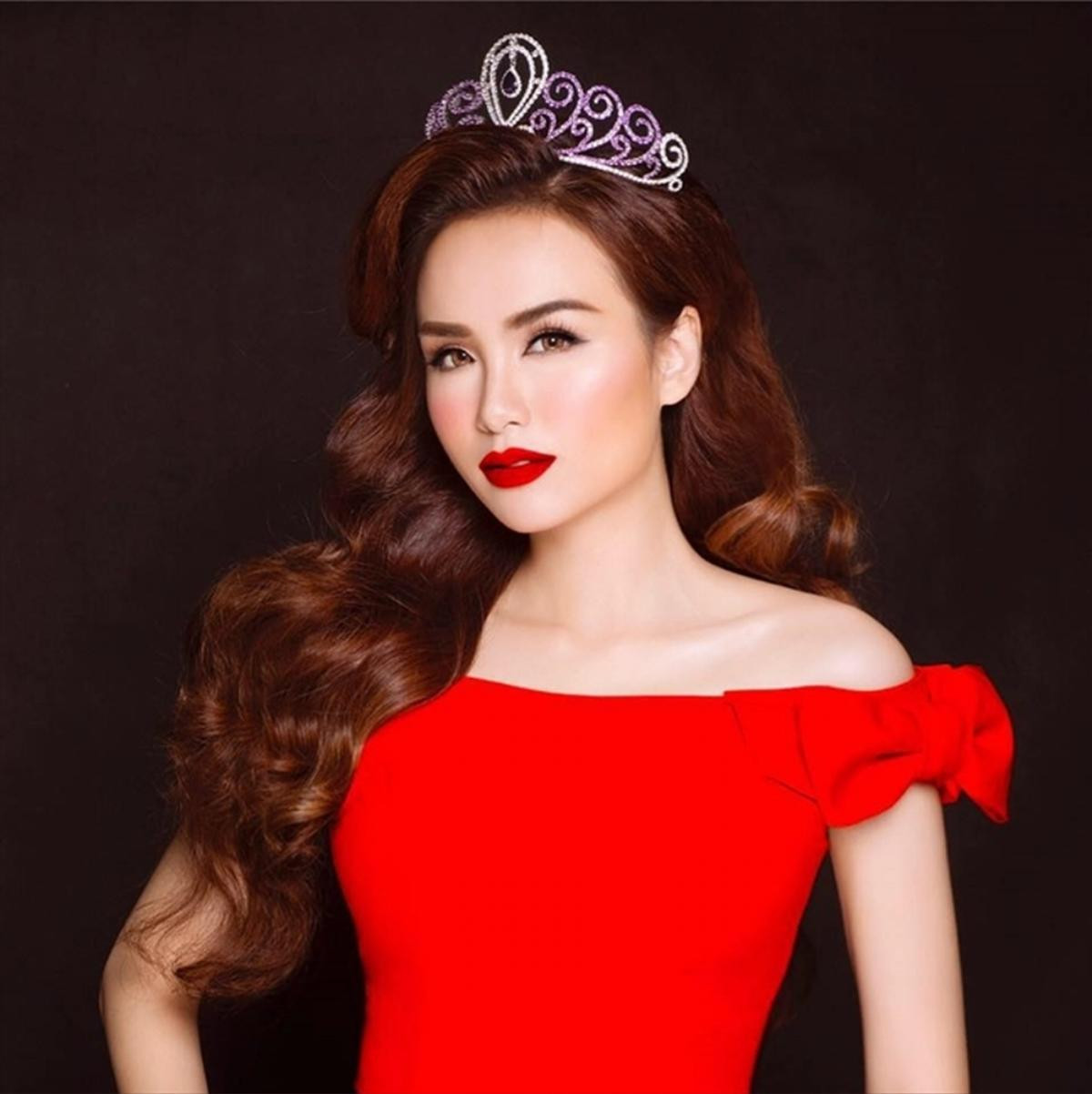 Nếu là giám khảo Miss Universe 2018, bạn sẽ phỏng vấn H'Hen Niê điều gì? Ảnh 3