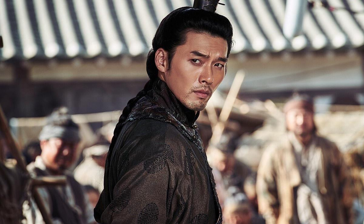 'Dạ quỷ': Ác nhân máu lạnh Jang Dong Gun '5 lần 7 lượt' lợi dụng xác sống hãm hại Hoàng tử Hyun Bin Ảnh 4