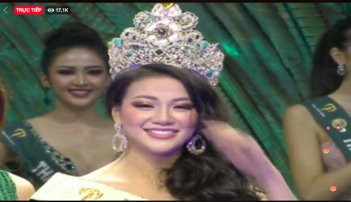 Với câu trả lời ứng xử xuất sắc, Phương Khánh đăng quang Miss Earth 2018 Ảnh 1