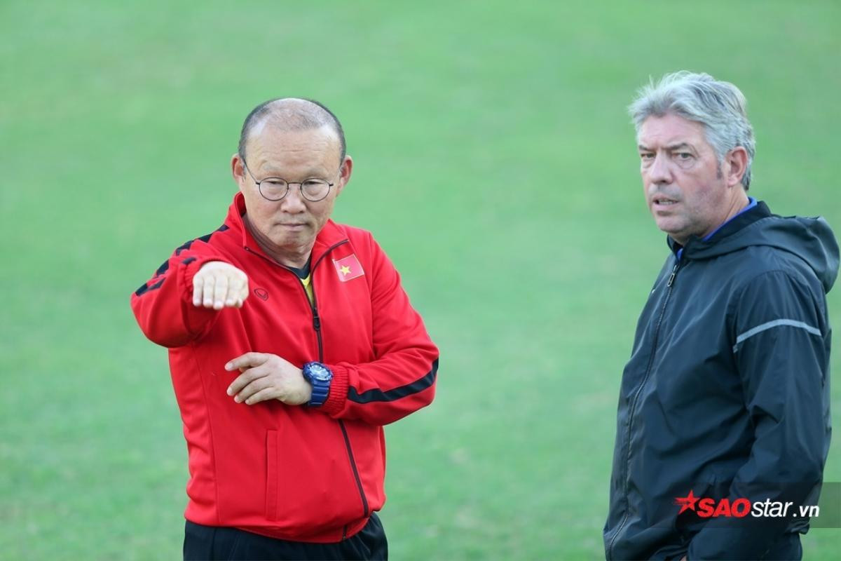 Vì sao HLV Park Hang Seo 'chốt' 7 tiền đạo đá AFF Cup 2018? Ảnh 2