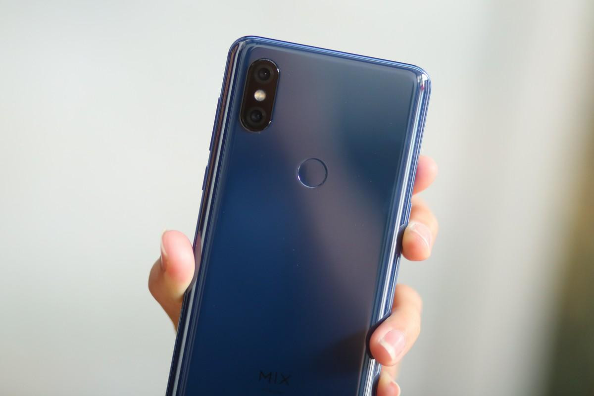 Xiaomi giới thiệu siêu phẩm Mi Mix 3 tại Việt Nam với thiết kế độc đáo chưa từng thấy Ảnh 3