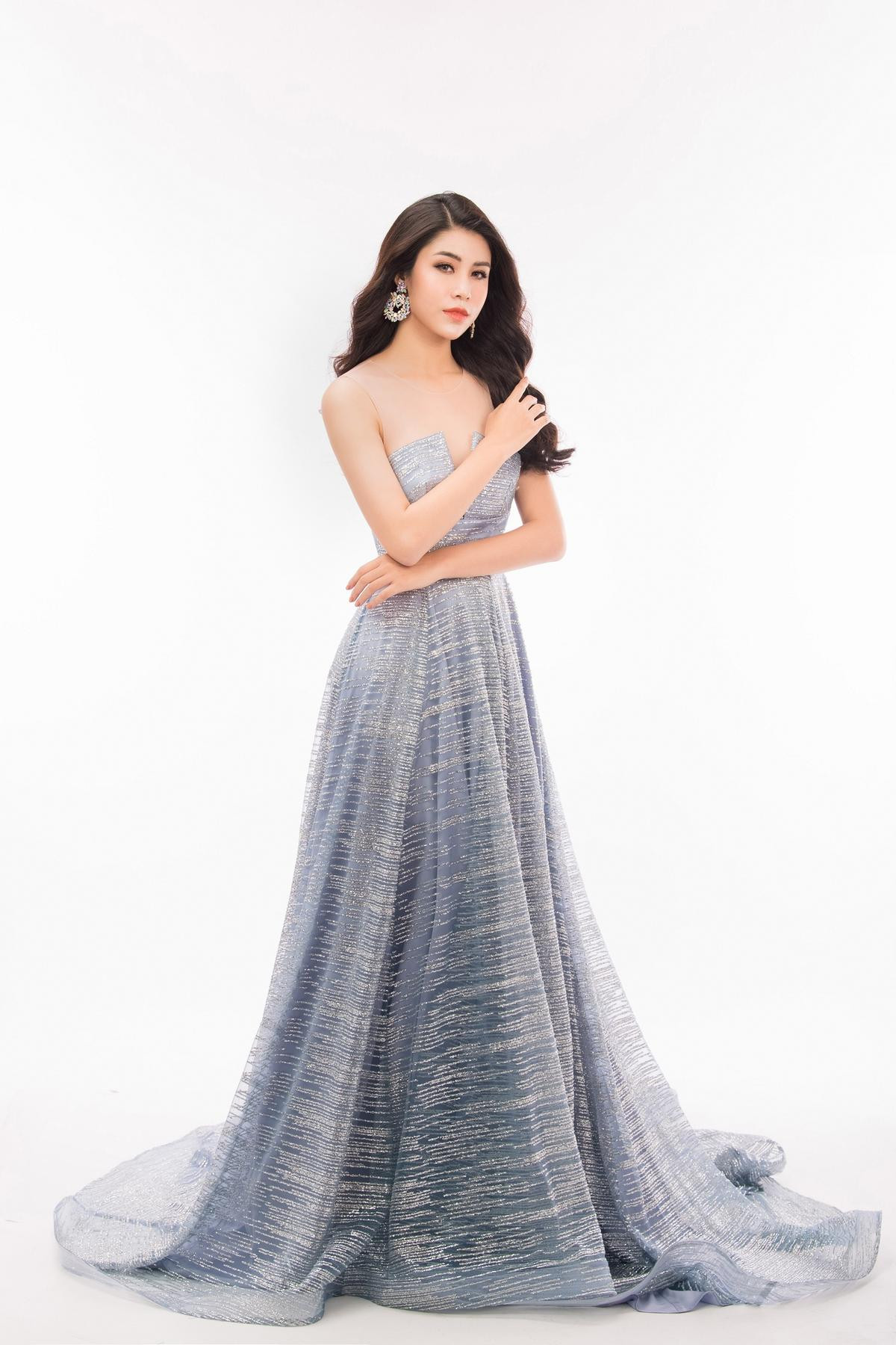 Hé lộ trang phục dạ hội của á hậu Ngọc Huyền tại Miss Model Of The World 2018 Ảnh 1