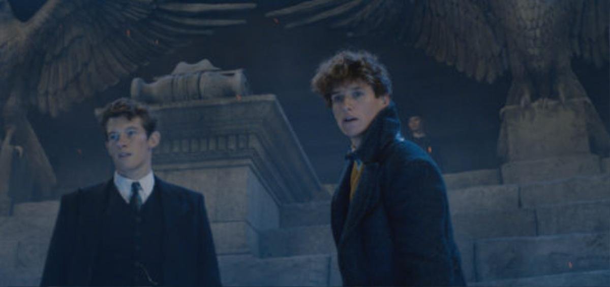 ‘Fantastic Beasts 2’ hé lộ quan hệ như chó với mèo của anh em Newt Scamander trong clip mới Ảnh 4