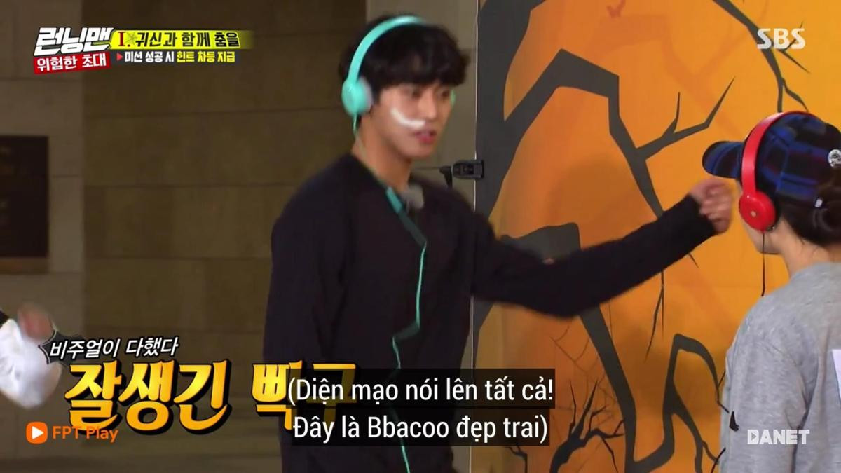 Running Man tập 424: Cười bể bụng với 'Vũ điệu của ma' cùng 'thánh nhảy' Kwang Soo - Joo Jae Suk Ảnh 17