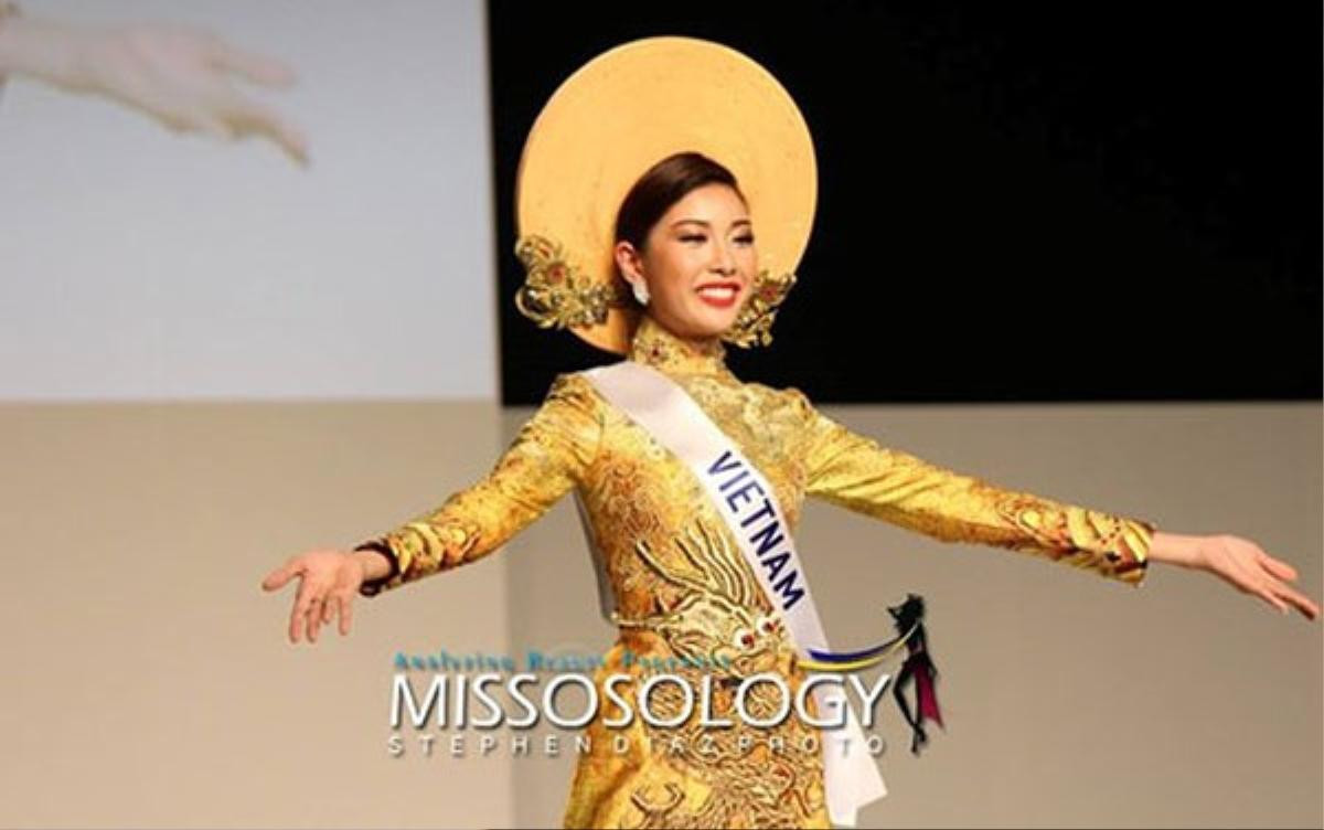 Những bộ quốc phục Việt Nam đầu tiên cho đến nay tại Miss International, được bao nhiêu lần 'cách tân' và nổi bật? Ảnh 9