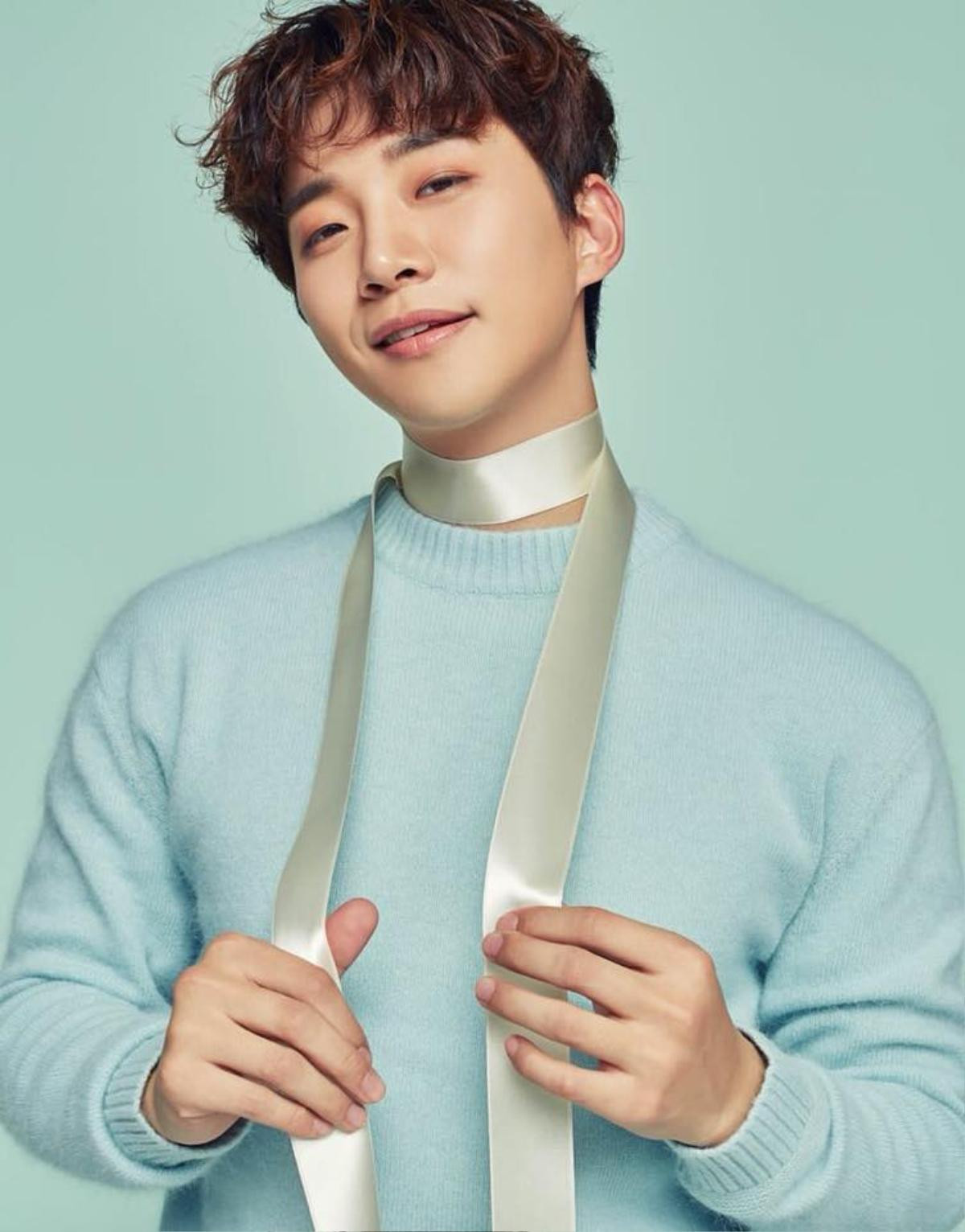 Lee Junho (2PM) cân nhắc đóng phim mới của đài tvN? Ảnh 2