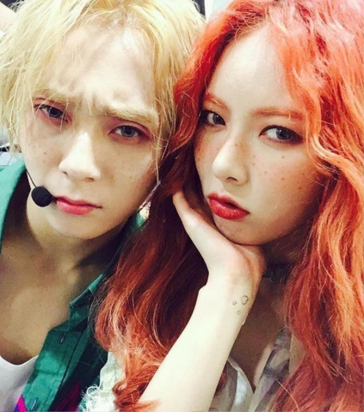 Loạt khoảnh khắc 'tình bể bình' của HyunA và E'Dawn: đã 'ngầm công khai' từ rất lâu nhưng có thể bạn không để ý Ảnh 13