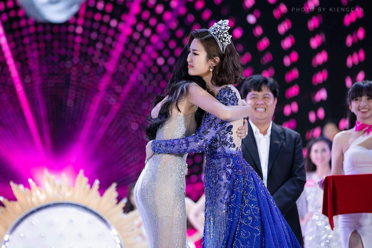 Tiểu Vy yên tâm - Miss World chưa một lần 'quay lưng' với Hoa hậu Việt Nam Ảnh 15