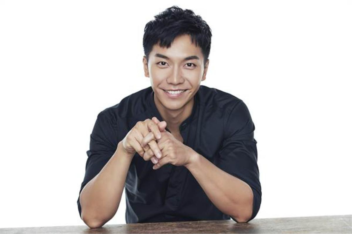 Lee Seung Gi xác nhận tham gia mùa thứ 2 'Busted!' của Netflix Ảnh 3