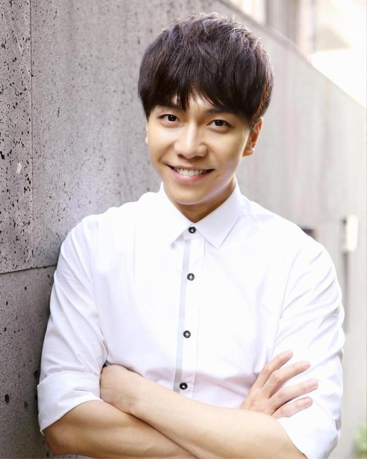 Lee Seung Gi xác nhận tham gia mùa thứ 2 'Busted!' của Netflix Ảnh 2