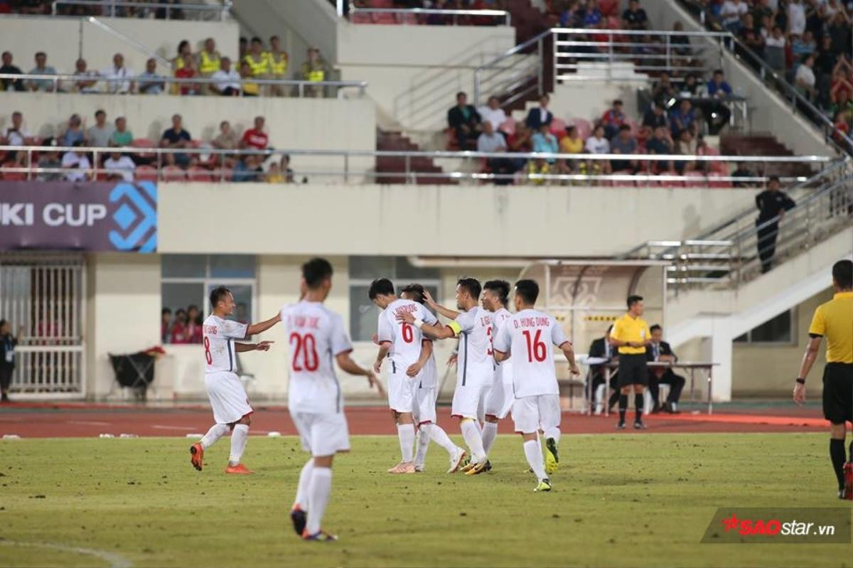 Tuyển Lào - Việt Nam (0-3): Công Phượng, Anh Đức, Quang Hải ghi bàn! Ảnh 1