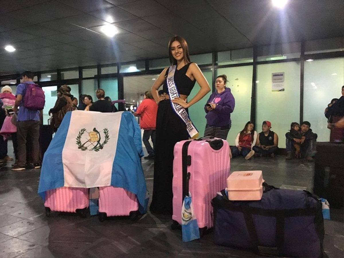 Cuộc chiến Miss World bắt đầu: Cú đọ sắc bất phân thắng bại ngay tại sân bay Ảnh 10