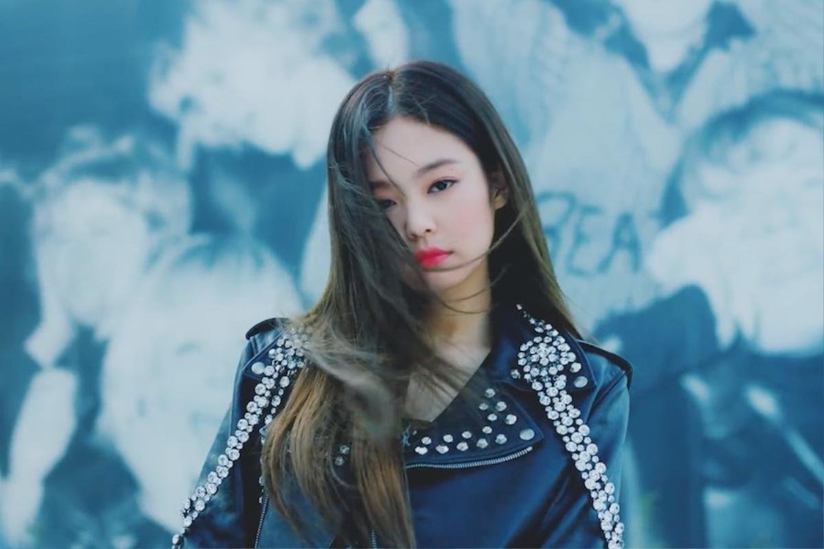 'Há hốc mồm' với thần thái sang chảnh của Jennie (BlackPink) trong teaser MV debut solo Ảnh 1