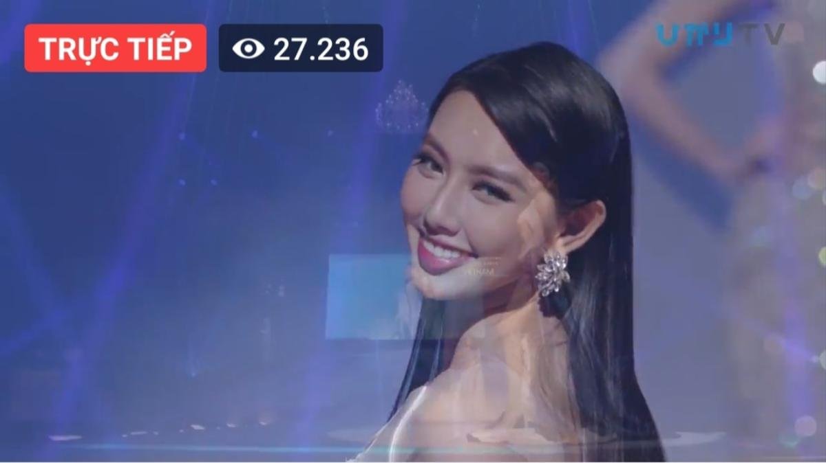 Thuỳ Tiên đã có hành động ghi điểm khi kết thúc phần thi của mình tại Chung kết Miss International 2018 Ảnh 5