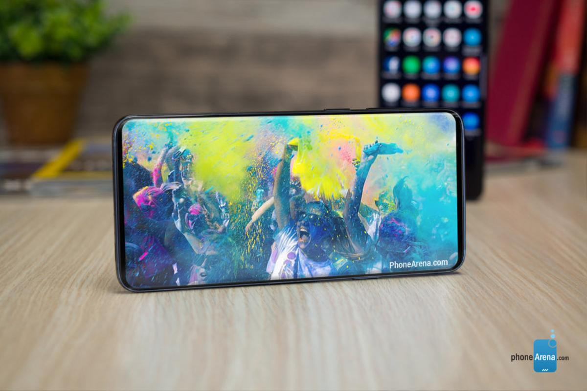 Cận cảnh Samsung Galaxy S10 đẹp nhức mắt, iPhone Xs của Apple cũng phải chào thua Ảnh 1