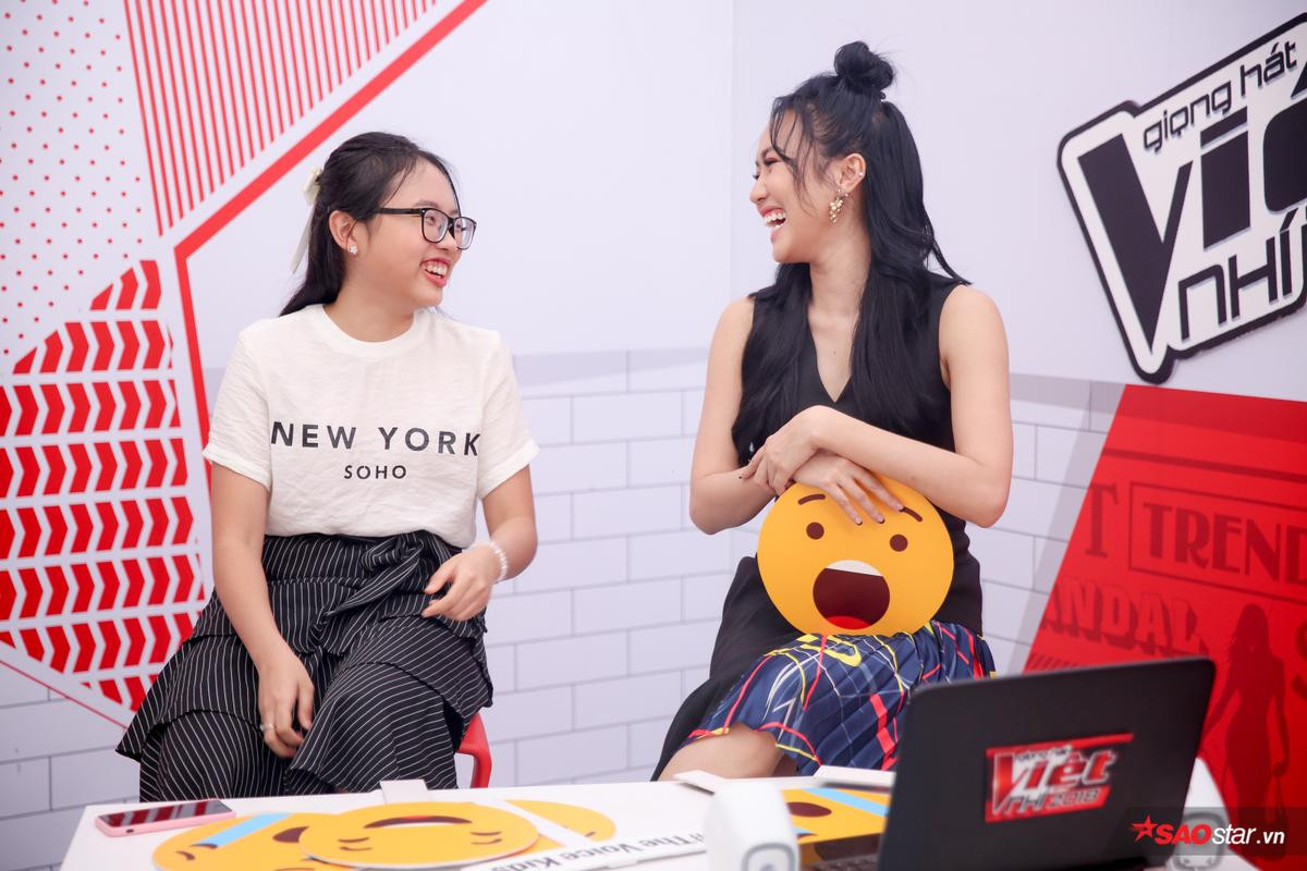 'Rủ rê' Phương Mỹ Chi xem Vòng Đối đầu The Voice Kids, Diệu Nhi tự hào: 'Vũ Cát Tường mê chị lắm' Ảnh 6