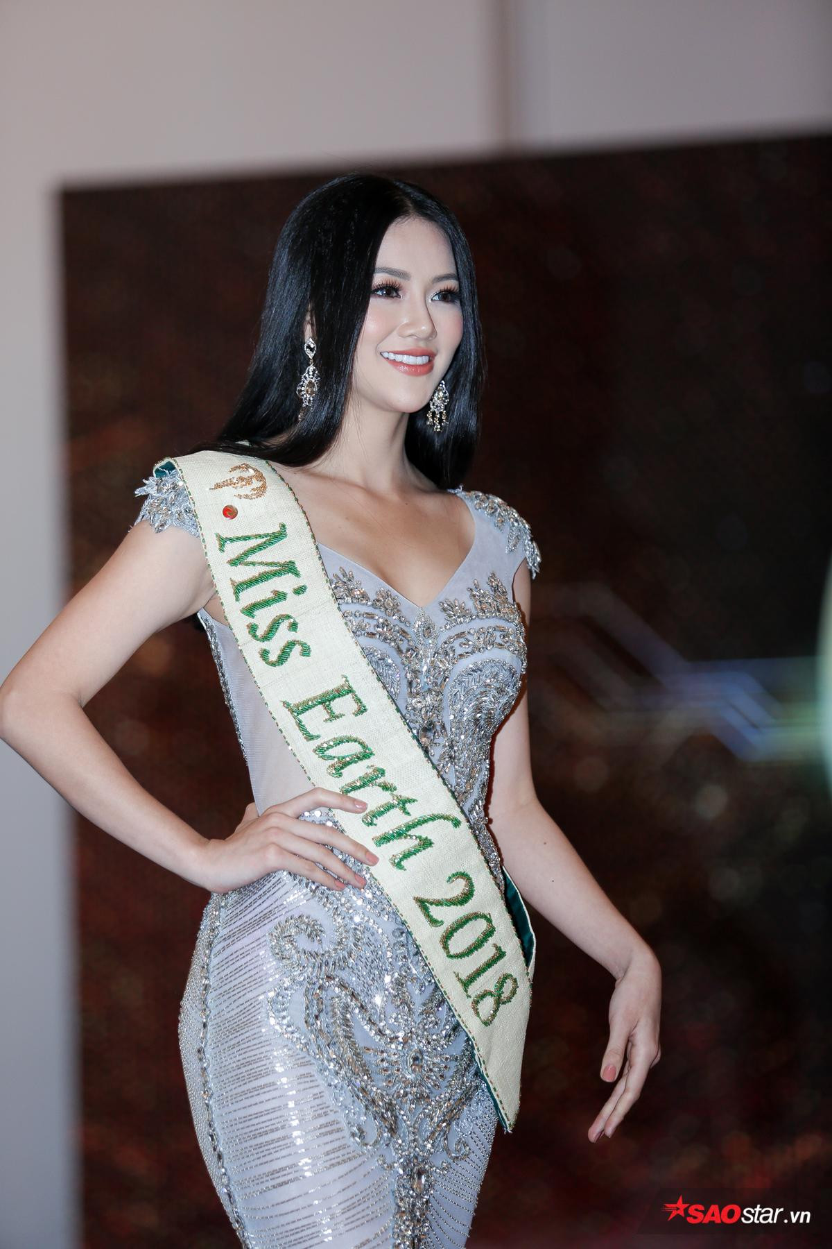 Phương Khánh và đại diện chính thức trả lời lý do không mang vương miện Miss Earth 2018 về Việt Nam Ảnh 4