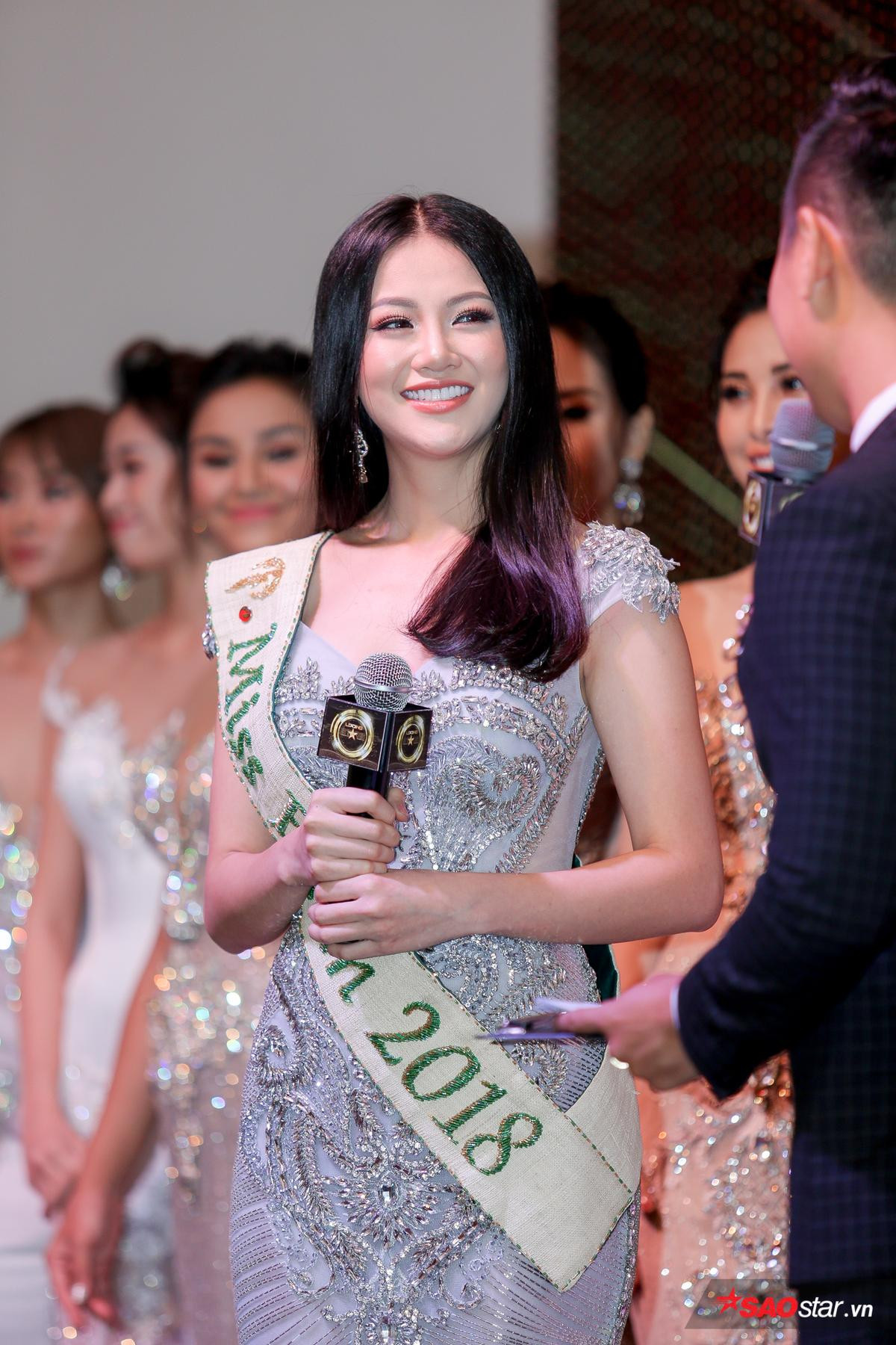 Phương Khánh và đại diện chính thức trả lời lý do không mang vương miện Miss Earth 2018 về Việt Nam Ảnh 5