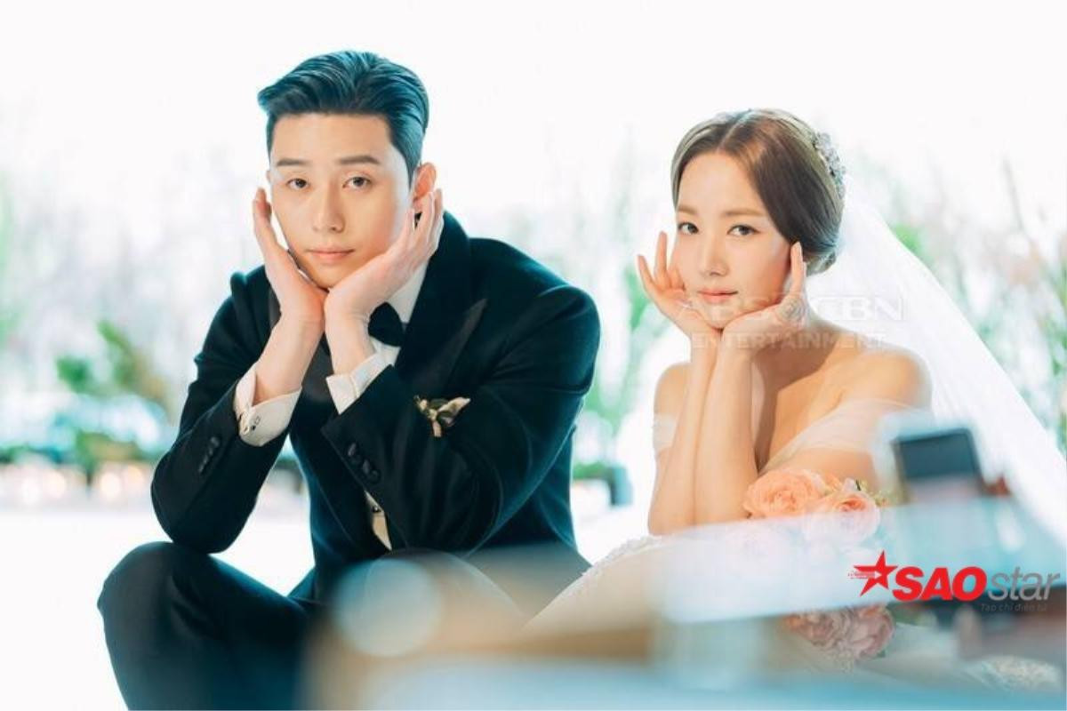 Lộ ảnh cưới độc quyền đẹp lung linh của Park Seo Joon và Park Min Young trong 'Thư ký Kim sao thế?' Ảnh 10