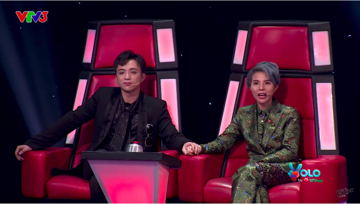 Sau vòng Đối đầu The Voice Kids 2018, Sơn - Tường lại 'tình tứ' hơn với những khoảnh khắc siêu ngọt ngào! Ảnh 7