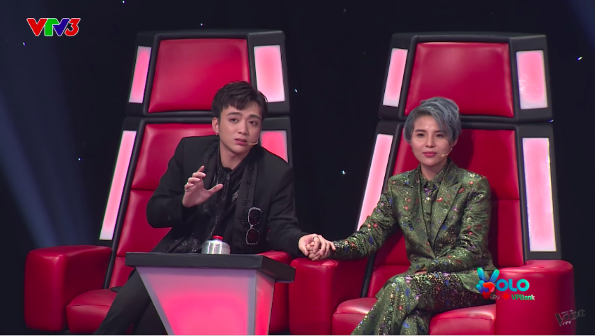 Sau vòng Đối đầu The Voice Kids 2018, Sơn - Tường lại 'tình tứ' hơn với những khoảnh khắc siêu ngọt ngào! Ảnh 9