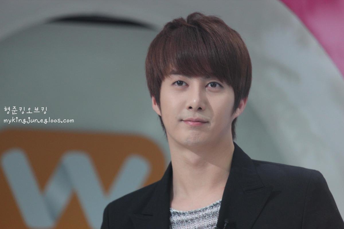 Kim Hyung Jun (SS501) 'lên sóng', Big Bang cùng Super Junior, DBSK và SNSD được gọi tên 'ôn' lại chuyện cũ Ảnh 1