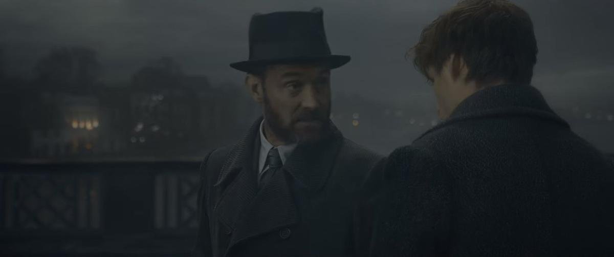 Chứng kiến thế giới Muggle lâm nguy trong 'Fantastic Beasts: The Crimes of Grindelwald' Ảnh 3