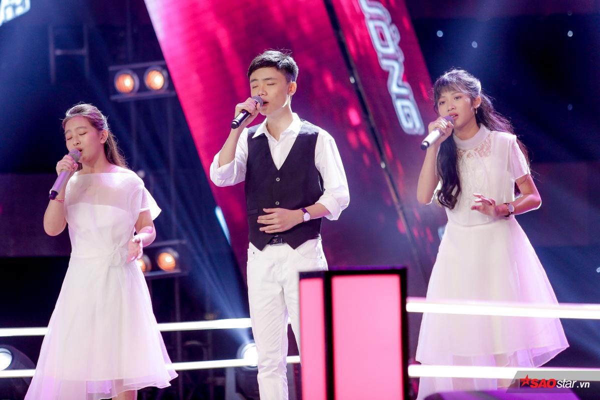 Những cặp Đối đầu 'triệu view' 'oanh tạc' sân khấu chương trình The Voice Kids 2018 Ảnh 4