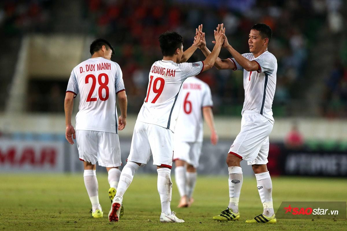 8 người hùng đầu tiên của AFF Cup 2018: Gọi tên Anh Đức! Ảnh 1