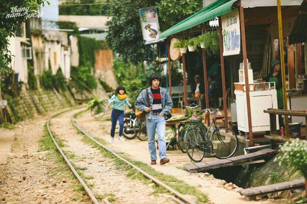 Câu chuyện thanh xuân vườn trường và cánh đồng hoa thạch thảo mới mẻ giữa làng phim Việt Nam mùa cuối năm Ảnh 1