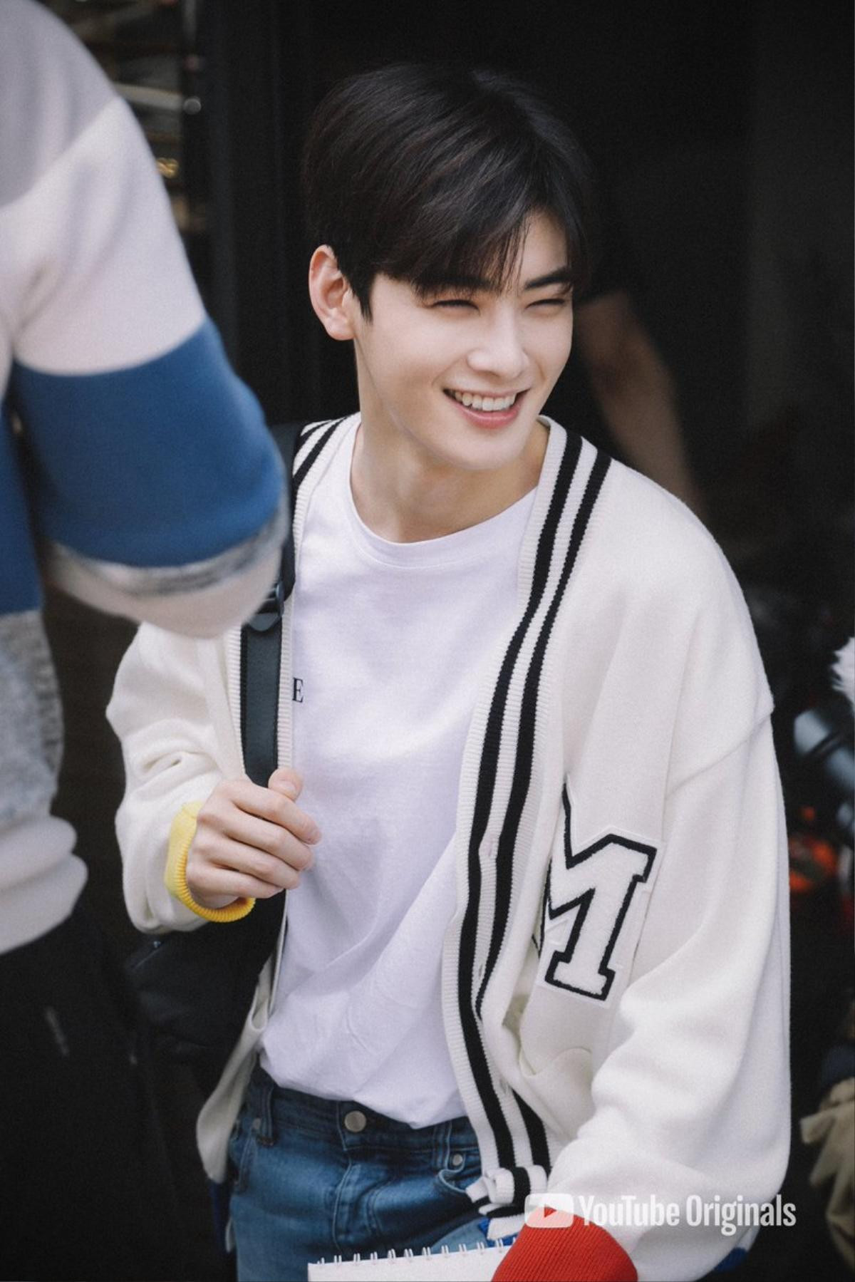 Cha Eun Woo tự viết và thể hiện ca khúc nhạc phim nói về việc mọi người chỉ quan tâm đến vẻ ngoài điển trai Ảnh 8