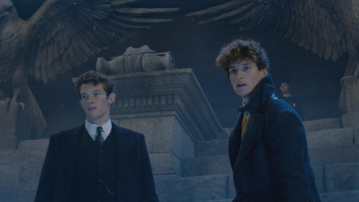 Đặt quá nhiều nút thắt nhưng không giải quyết thỏa đáng, ‘Fantastic Beasts 2’ khiến người hâm mộ Harry Potter thất vọng Ảnh 6