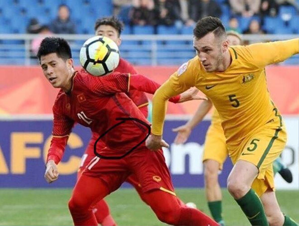 Trung vệ Đình Trọng và phong cách 'sơ vin' độc nhất vô nhị ở AFF Cup 2018 Ảnh 4