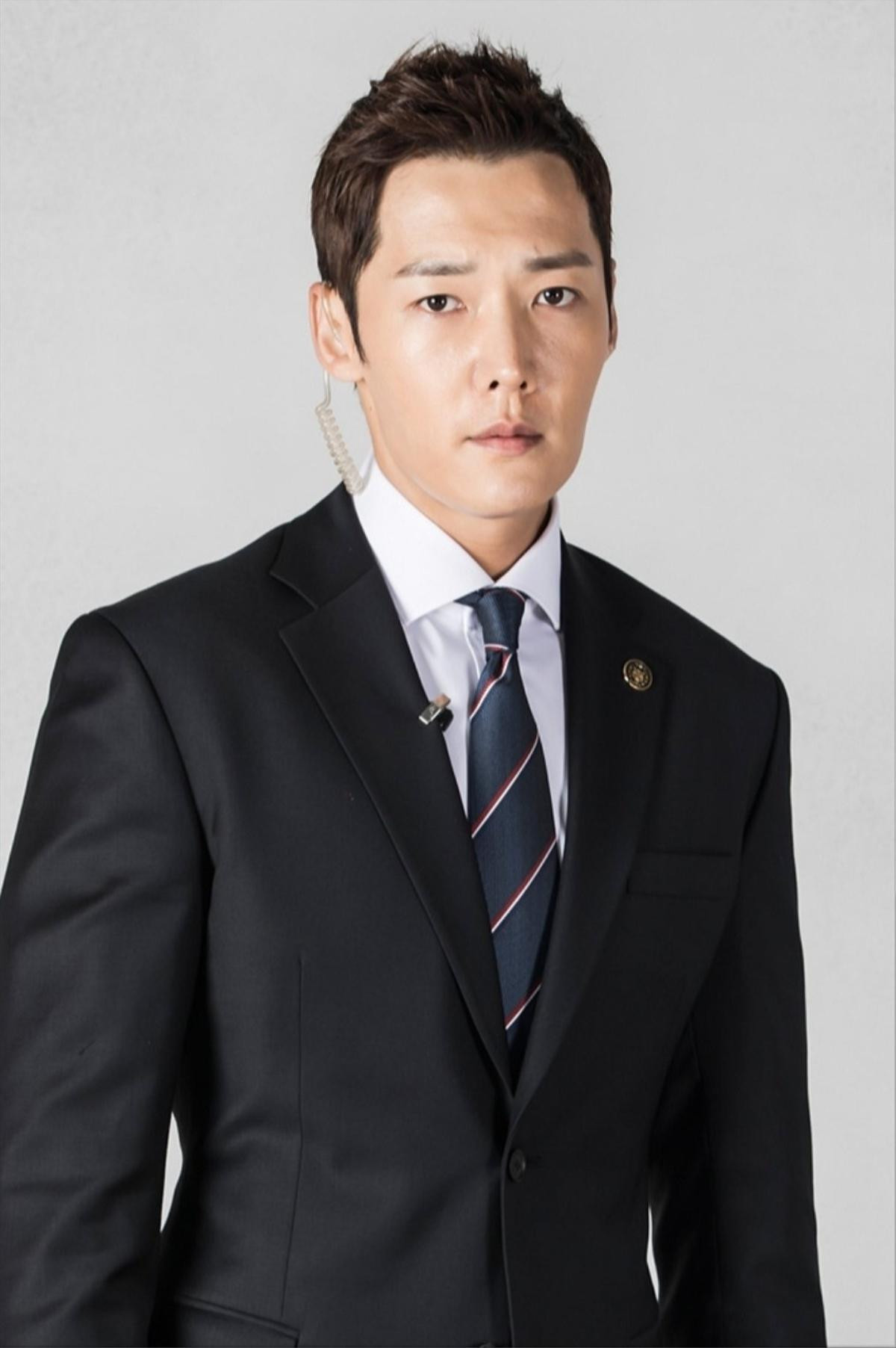 Choi Jin Hyuk sẽ tham dự họp báo 'The Last Empress' sau khi khâu 30 mũi do tai nạn hôm qua Ảnh 2