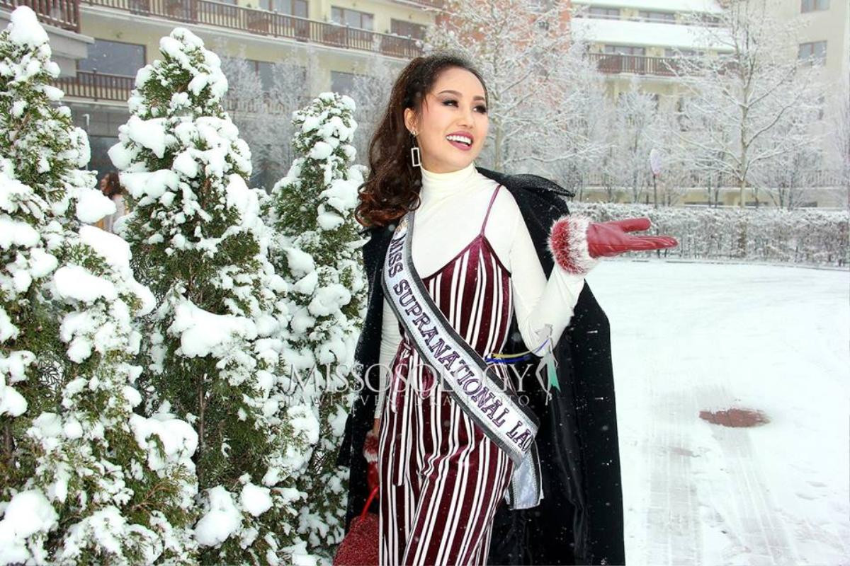 Chịu lạnh âm 3 độ, Minh Tú lấn át dàn đối thủ Miss Supranational nhờ bộ đôi thời trang kinh điển Ảnh 6