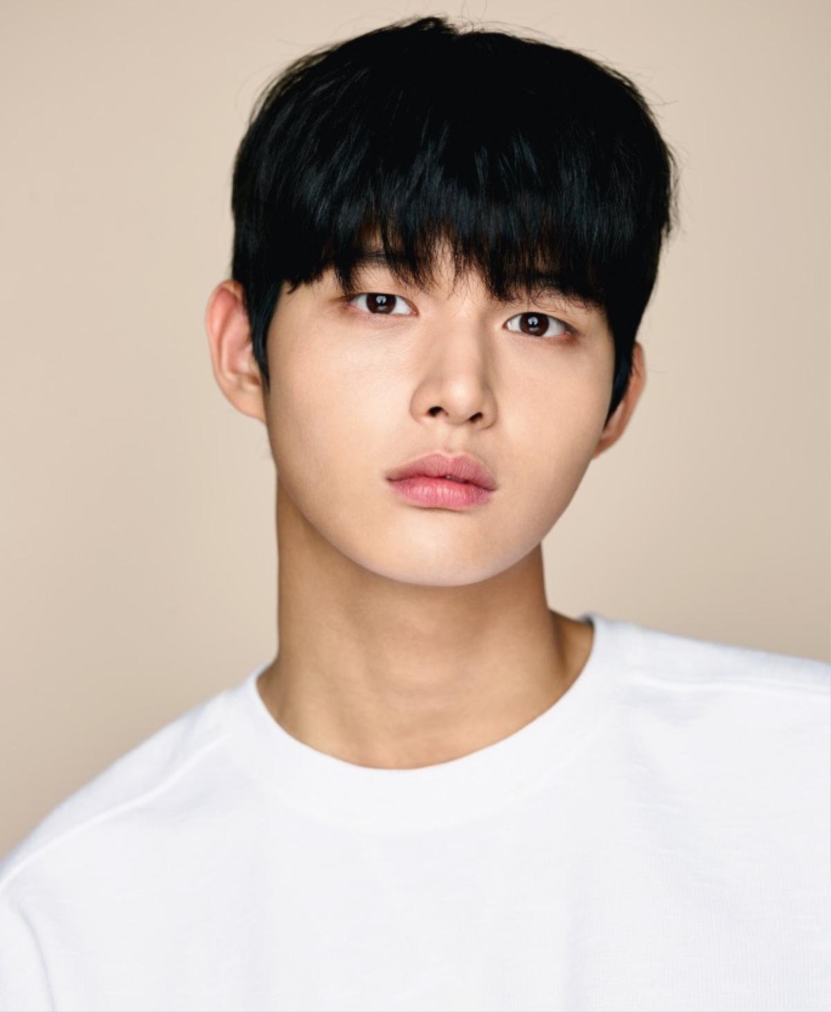 Lee Seo Won bí mật nhập ngũ, hoãn phiên toà xử tội đe dọa quấy rối tình dục đồng nghiệp qua năm sau Ảnh 6