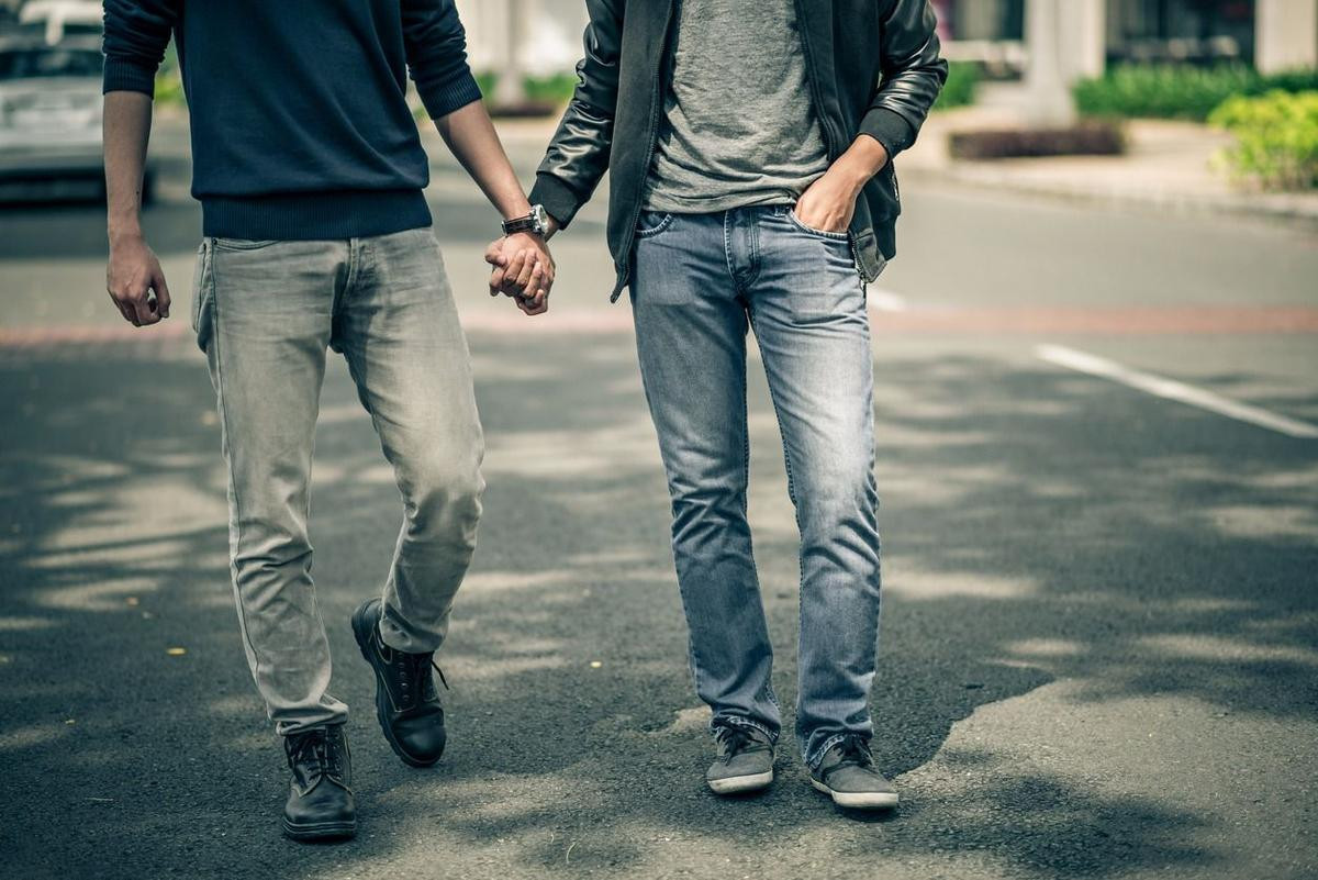 Định kiến xã hội: Những lý do giết chết tình yêu của cộng đồng LGBT Ảnh 1