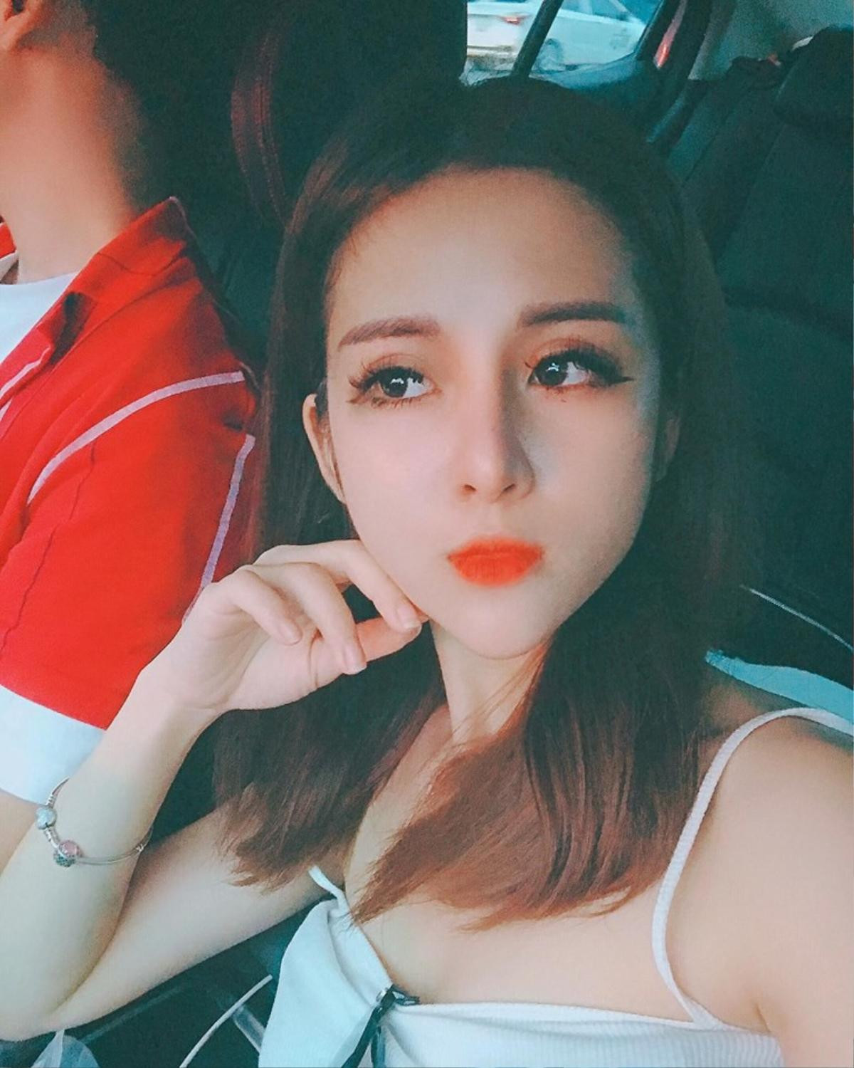 Vlogger Huy Cung gây sốt khi bí mật tổ chức đám hỏi với bạn gái xinh như hot girl ở tuổi 23 Ảnh 5