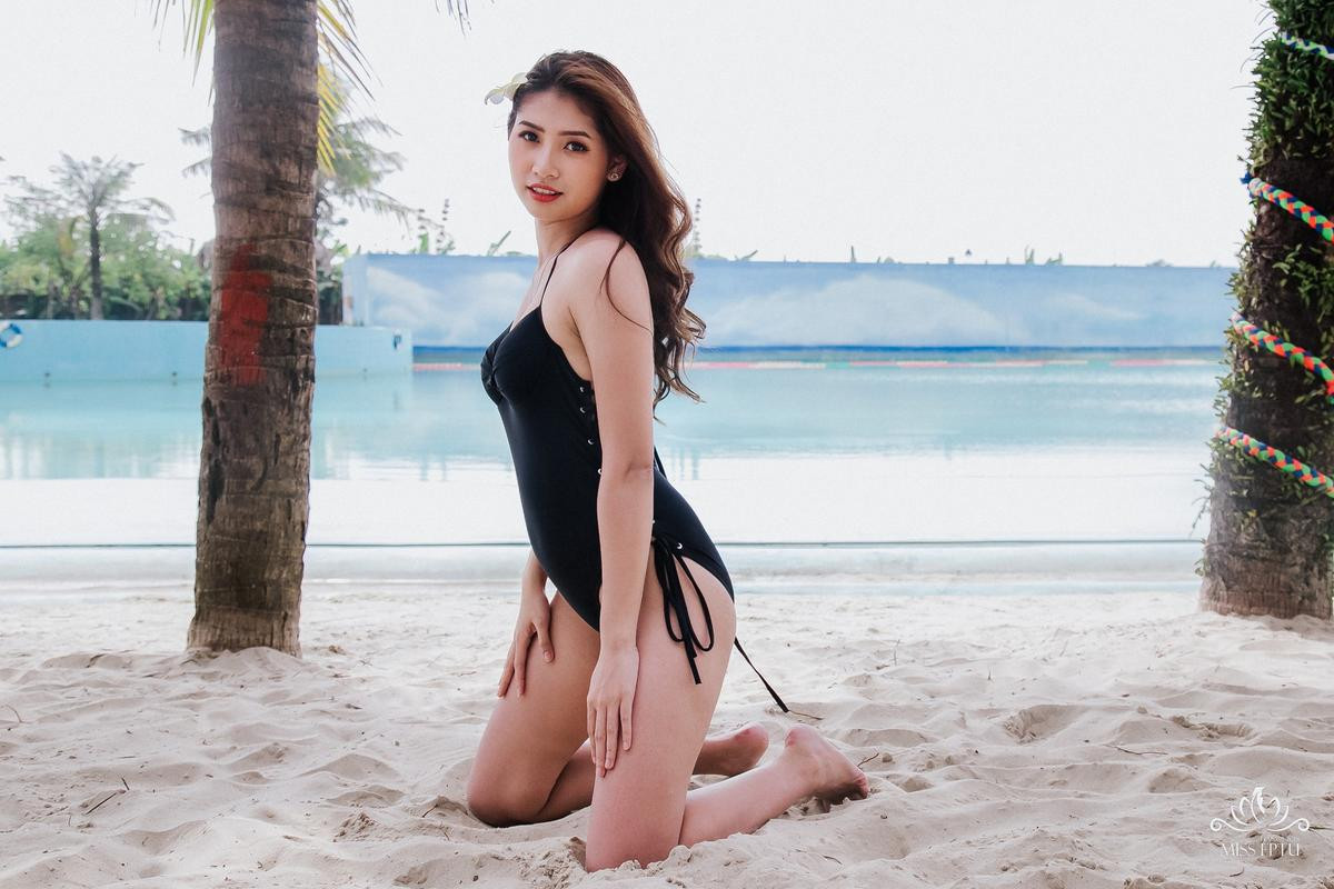 'Chất' như ĐH FPT: Thi Hoa khôi thí sinh diện toàn bikini đen khoe tất tần tật đường cong nóng bỏng Ảnh 8