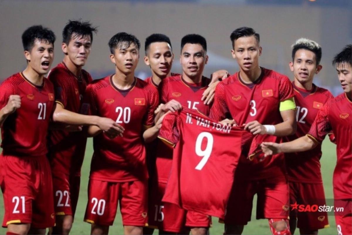 Nóng: Vé xem ĐTVN đá bán kết AFF Cup 2018 được bán online hoàn toàn, không còn lo cảnh chen lấn Ảnh 2