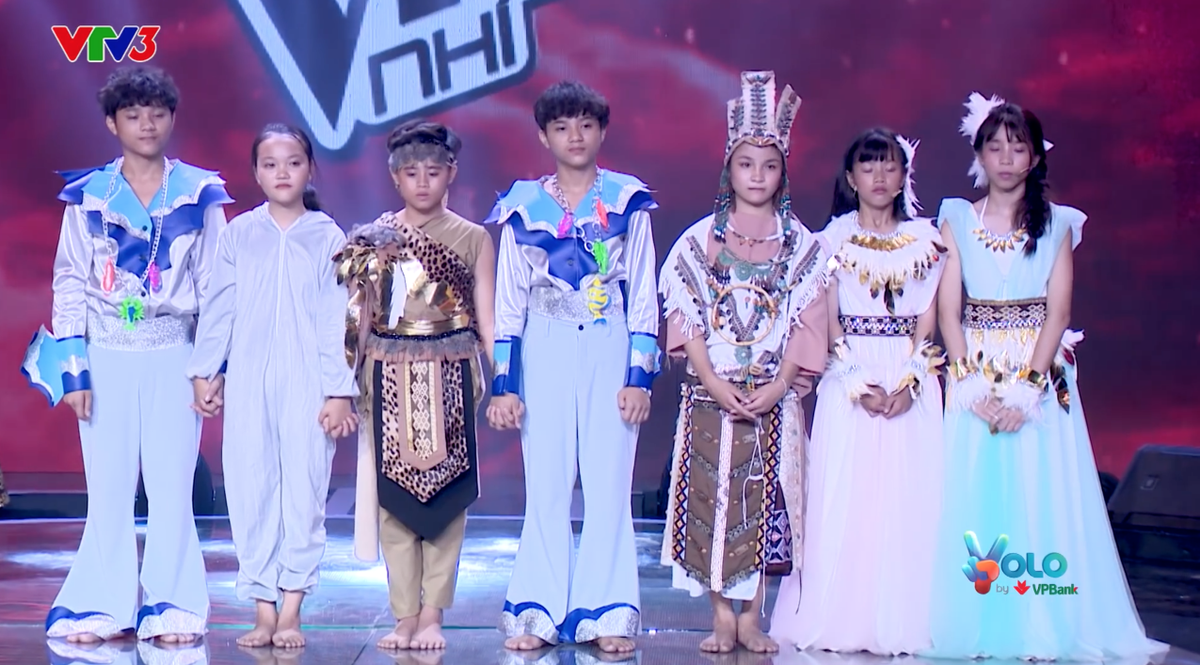 Liveshow 3: Là 'vedette' diễn cuối, team Giang - Hồ xuất tuyệt chiêu, mang cả 'nhạc kịch' lên sân khấu Ảnh 7