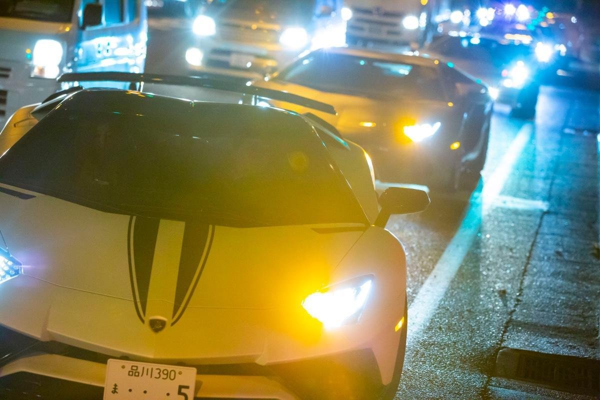 Giới nhà giàu Nhật Bản dùng hàng trăm siêu xe Lamborghini thắp sáng cả thành phố Yokohama Ảnh 30