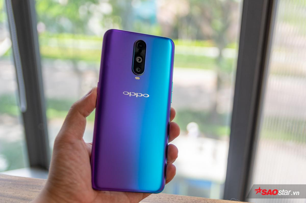 Trên tay OPPO R17 Pro vừa ra mắt: Mặt lưng chuyển sắc siêu đẹp, mới nhìn là thích mê mệt! Ảnh 9