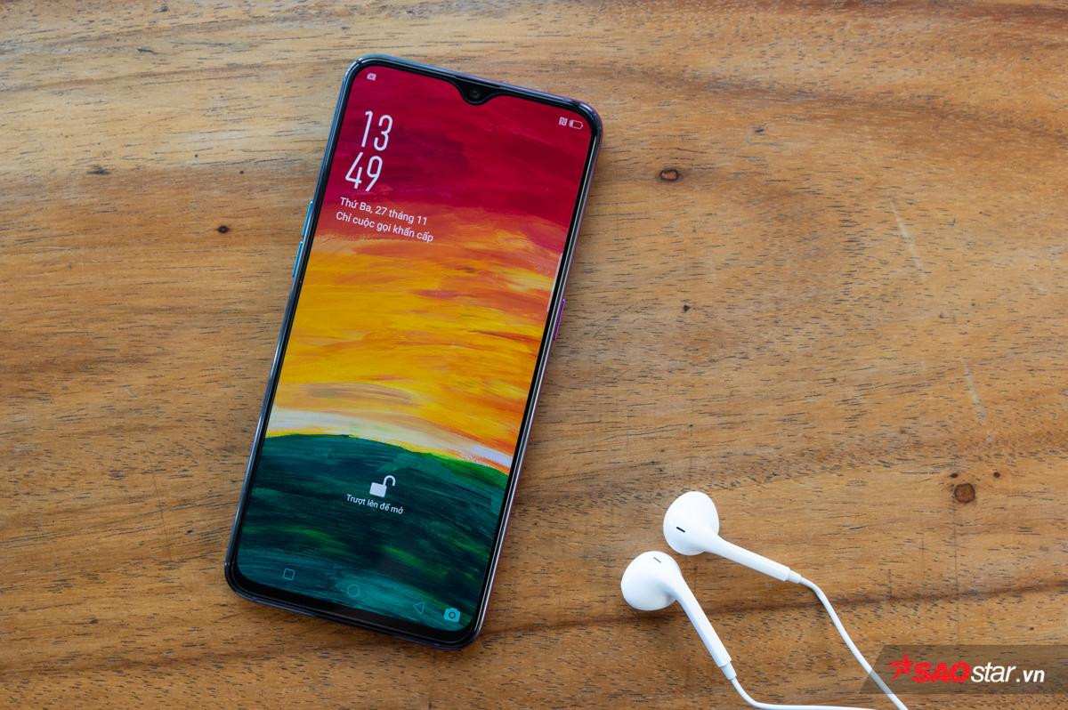 Trên tay OPPO R17 Pro vừa ra mắt: Mặt lưng chuyển sắc siêu đẹp, mới nhìn là thích mê mệt! Ảnh 2