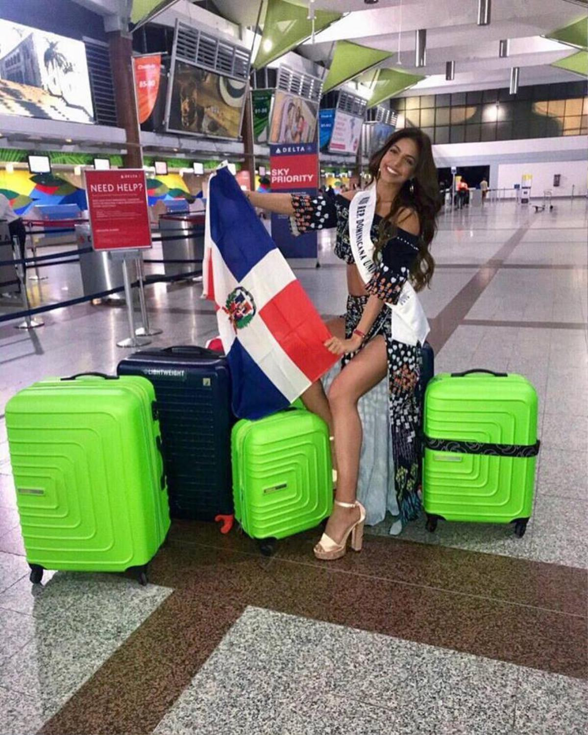 Vừa xuất trận, thời trang sân bay của H'Hen Niê đã ăn đứt dàn người đẹp Miss Universe Ảnh 8