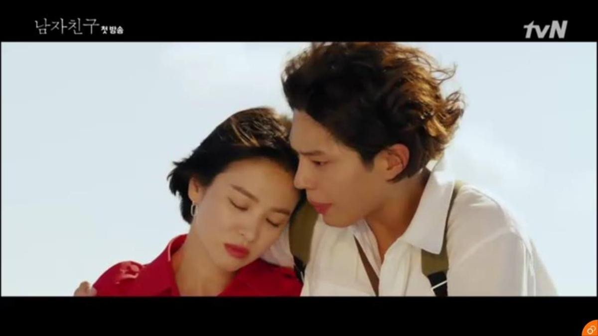 'Encounter' tập 1: Gặp nhau ở Cuba, Park Bo Gum rung động trước Song Hye Kyo nhưng bị cản trở bởi gia thế? Ảnh 6