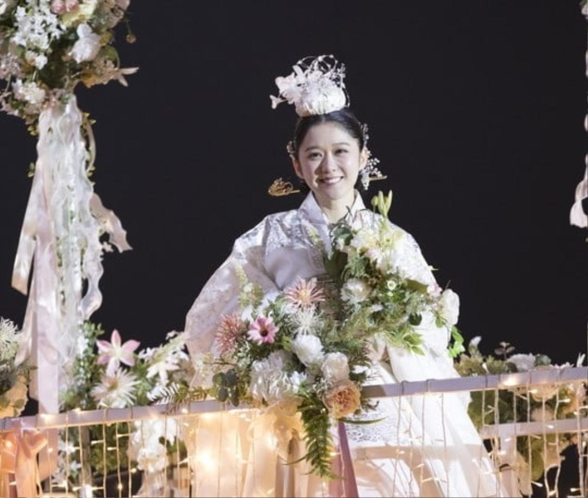 Cảnh đám cưới thế kỉ trong 'The Last Empress' quá qui mô - 'Ác nữ' Lee Elijah bị netizen rủa xả trên Instragram Ảnh 4