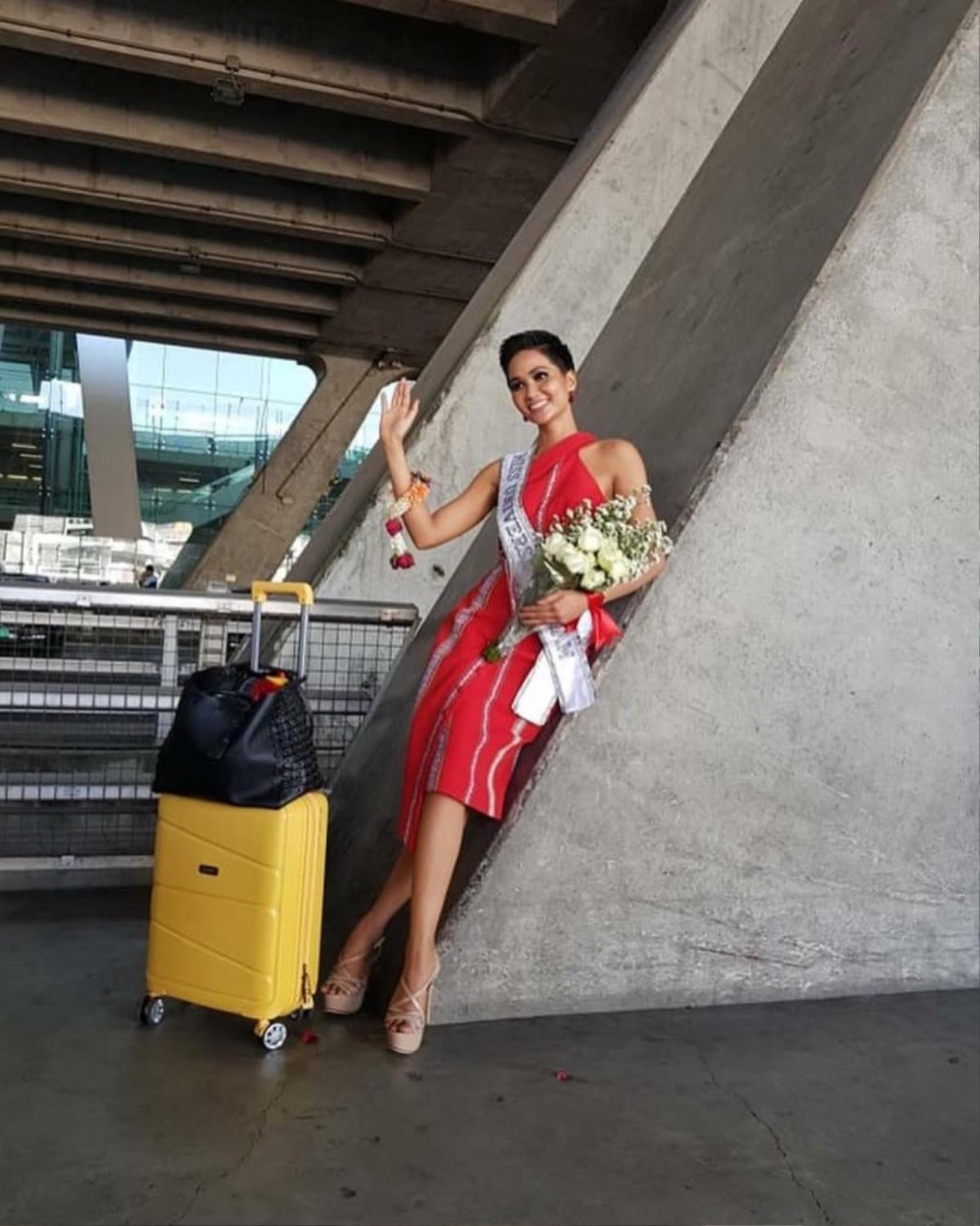 H'Hen Niê tự tin 'đọ sắc' cùng Miss Universe Thailand 2018 tại 'xứ sở chùa Vàng' Ảnh 4